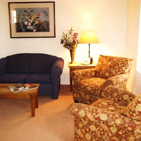 The 3* Santa Fe